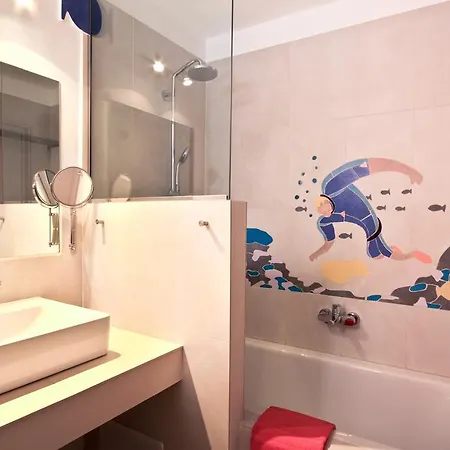Amoudia - Luxury Right On The With Private Pool * Sivota