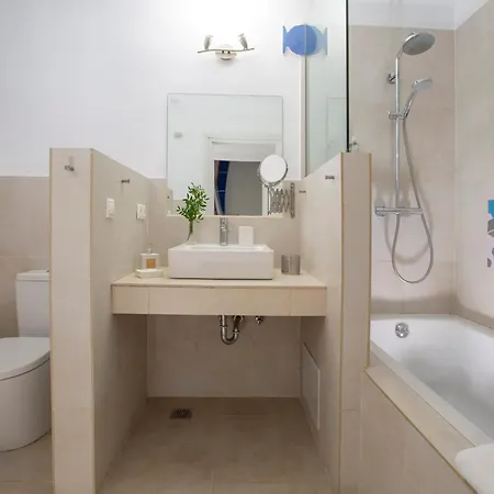 Amoudia - Luxury Right On The With Private Pool Vila *