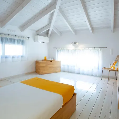 Amoudia - Luxury Right On The With Private Pool Sivota