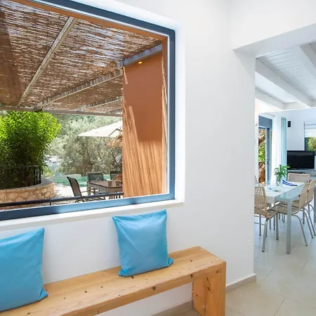 Amoudia Luxuriöse Direkt Am Mit Privatem Pool *