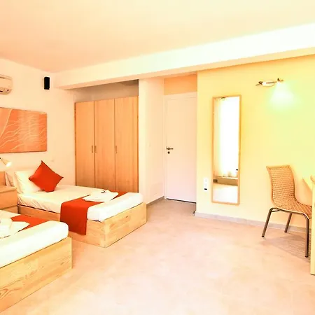 Amoudia - Luxury Right On The With Private Pool * Sivota